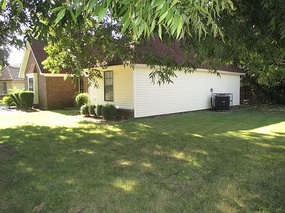 446109_Right Side View_09012015