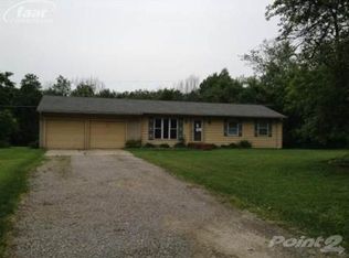 10170 Nimphie Rd, Fenton, MI 48430