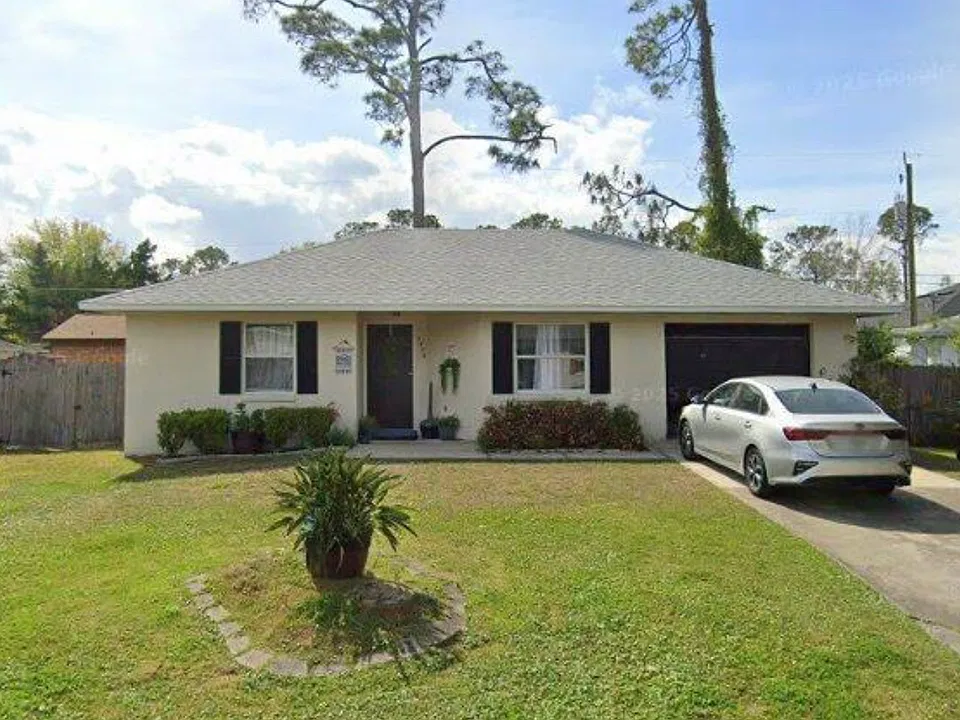 1458 Highridge Ave