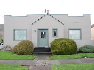 111 7th St #A, Lynden, WA 98264