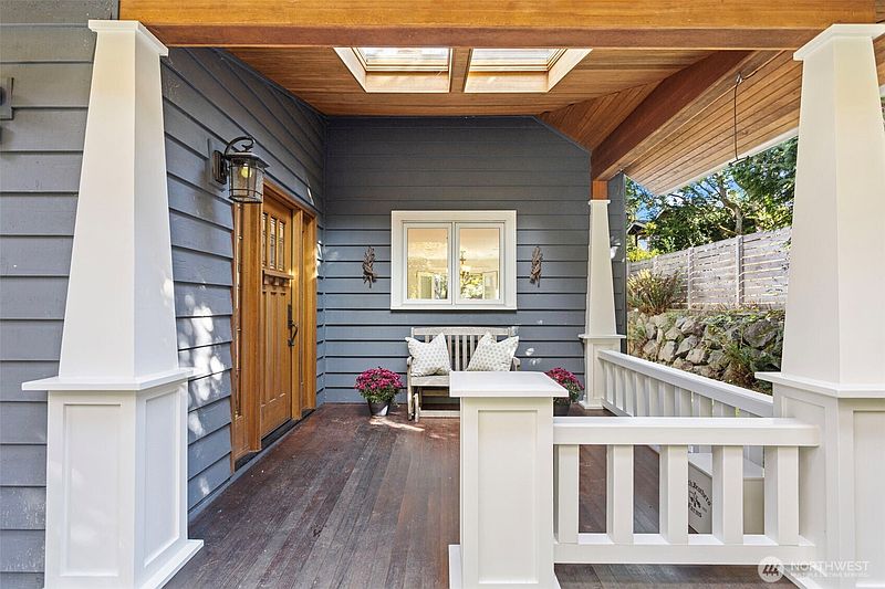 2nd image of 8542 32nd Avenue NW