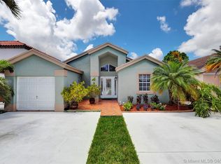 15568 SW 138th Pl, Miami, FL 33177