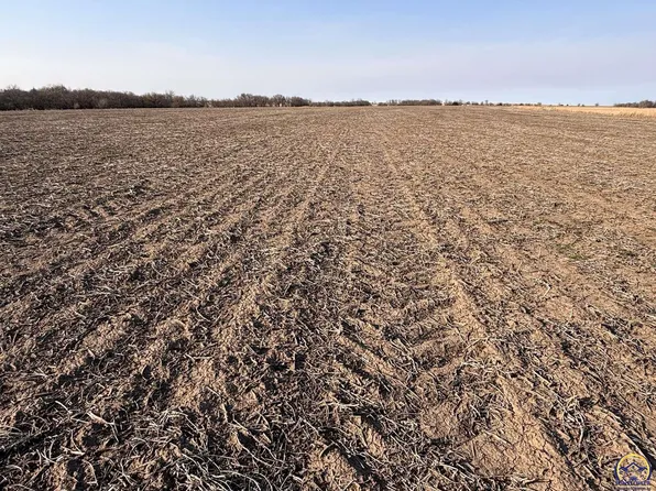 111 Road 200, Emporia, KS 66801