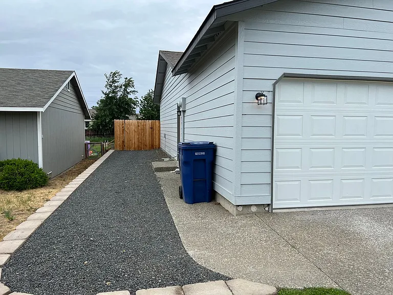 805 E White Birch Ave — Photo 11