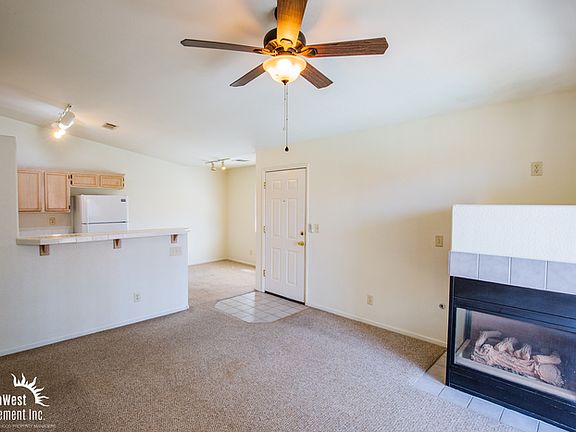 2nd image of 2110 Los Feliz St Unit 2011