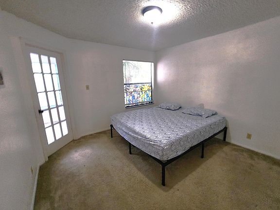 4th image of 2946 S UNIVERSITY Drive #7209