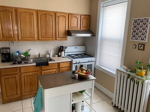 2nd image of 719 Snyder Ave Floor 2