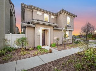 1001 Dennington Pl, Roseville, CA 95747
