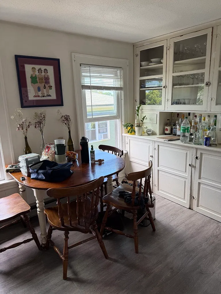4 bed, $4,600 — Photo 4