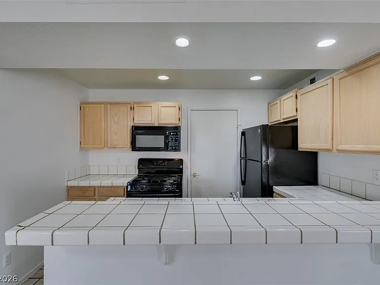 7570 W Flamingo Rd #252 — Photo 22
