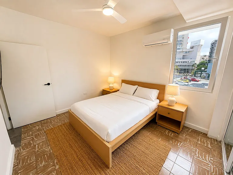 355 Calle Del Parque #2D — Photo 5