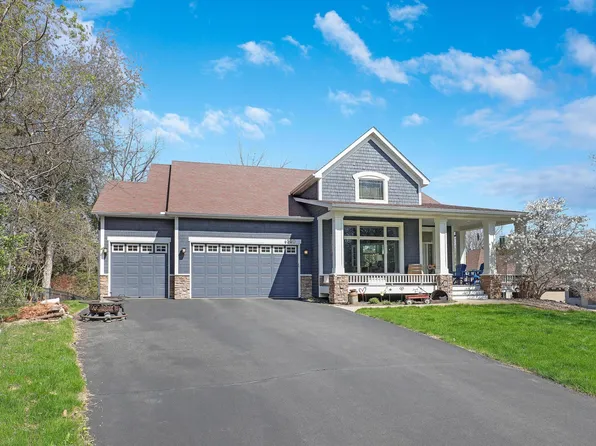 6550 S Saunders Lake Dr, Mound, MN 55364