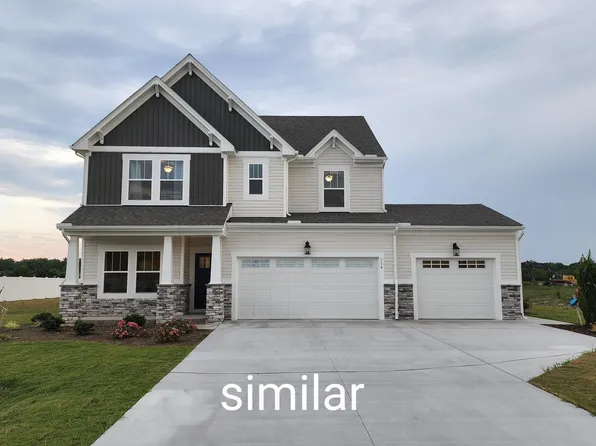 112 Tarheel Drive #22, Moyock, NC 27958