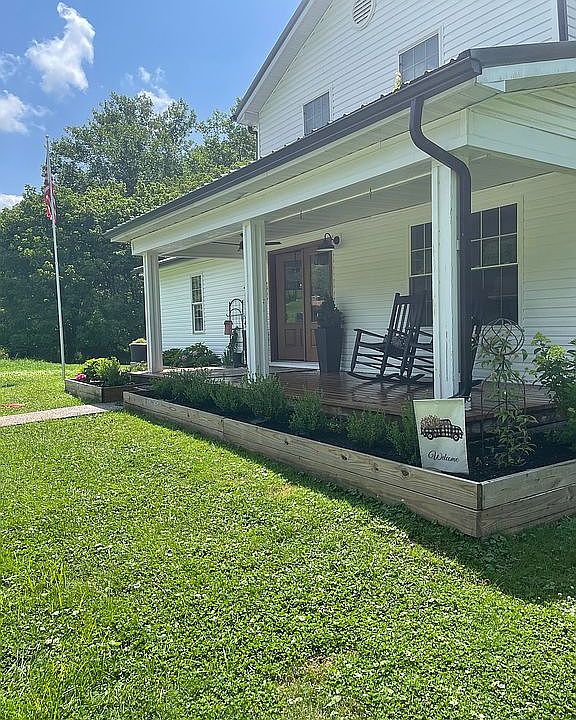 1st image of 118 Sherwood Dr