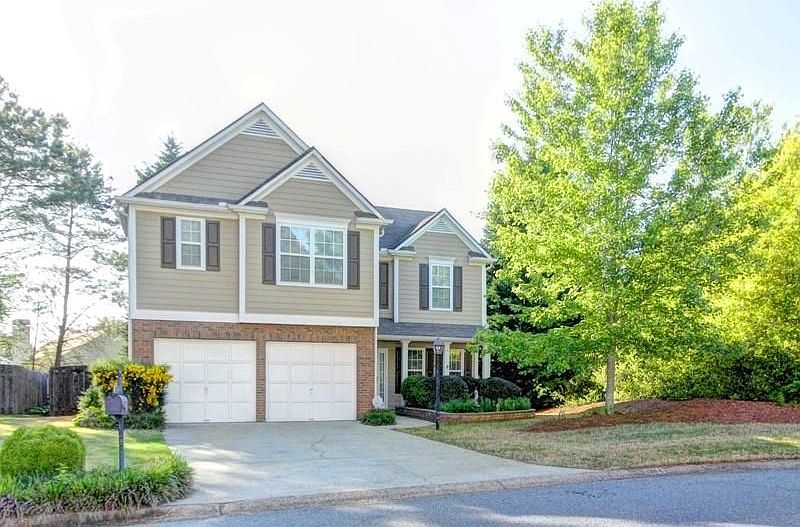 1st image of 1364 Glenover Way