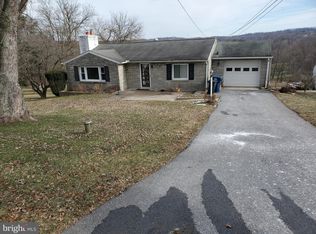 119 N Mount Airy Rd, Coatesville, PA 19320