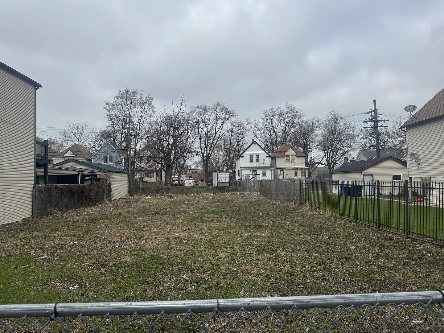 4644 W Ohio St photo 1