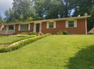 1808 Military Rd, Huntington, WV 25701