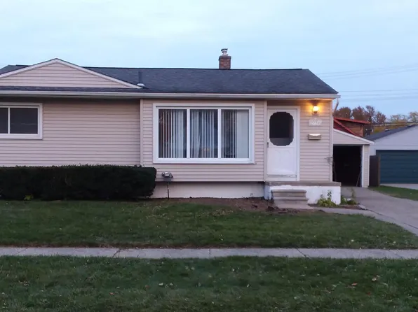 2730 Kenmore Rd, Berkley, MI 48072