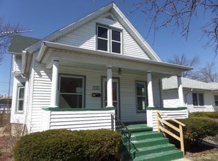 1113 Wilcox St, Joliet, IL 60435