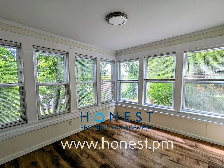 36 Prospect St #3 — Photo 11