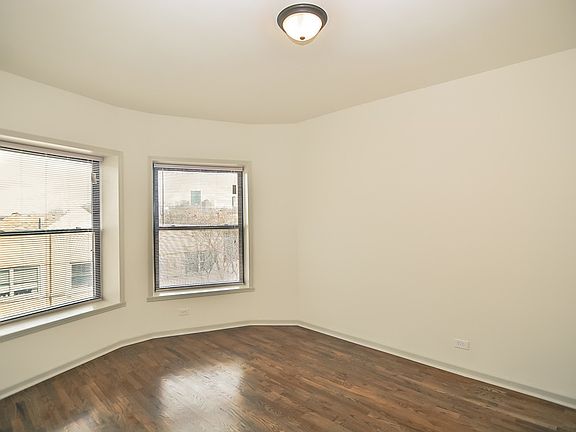 5th image of 1311 W Leland Ave #5