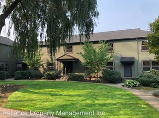 3717 SE 42nd Ave APT B, Portland, OR 97206