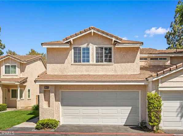 317 Somerset Ct, Azusa, CA 91702