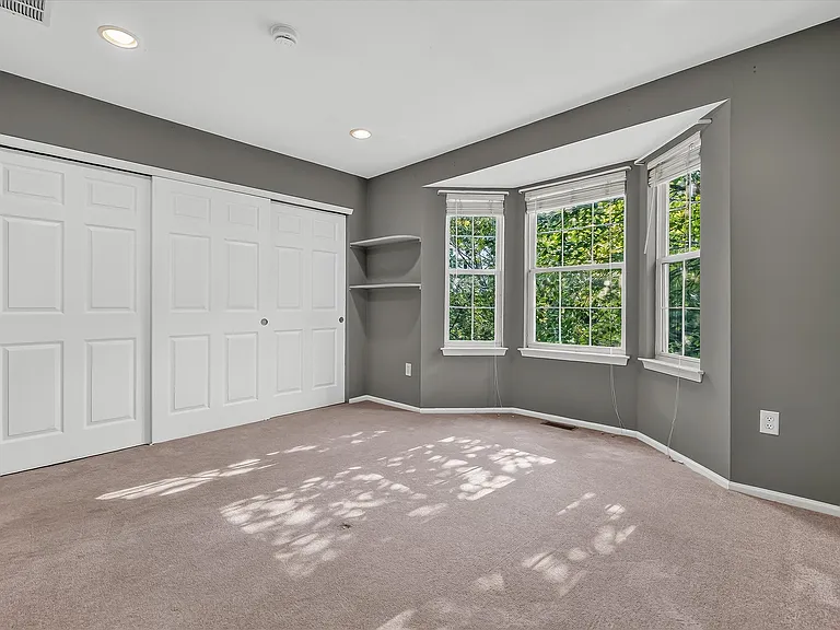 2140 Jordan Ct — Photo 18