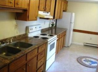 7B Paxton Ter, Nashua, NH 03064