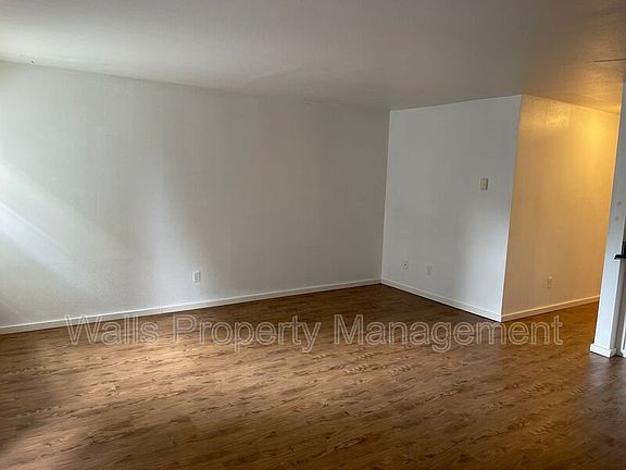 2nd image of 10732 Stone Ave N Unit 3