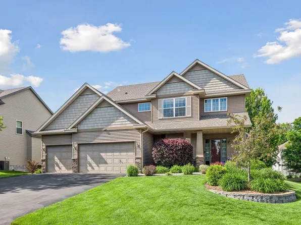 1046 Gusty Dr, Waconia, MN 55387