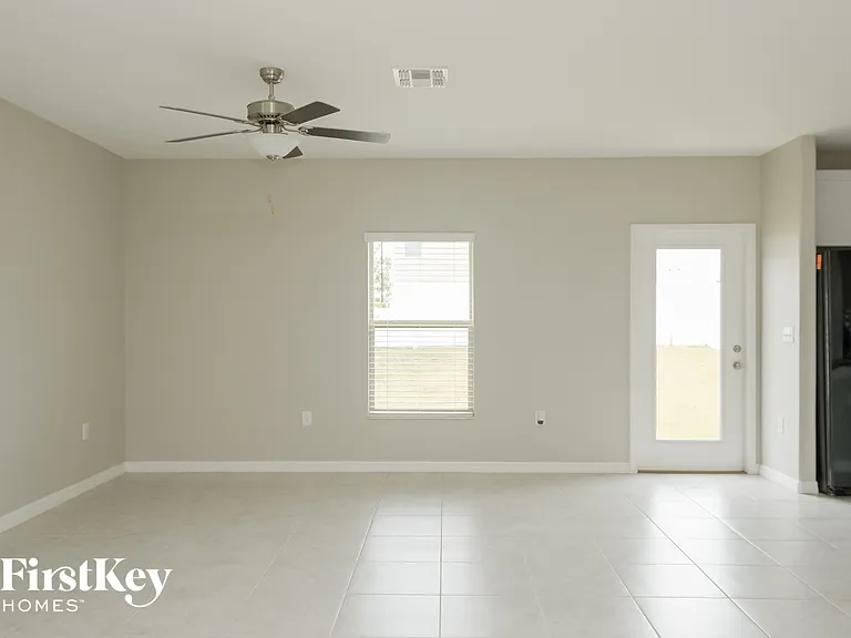 14617 Scottburgh Glen Dr — Photo 4