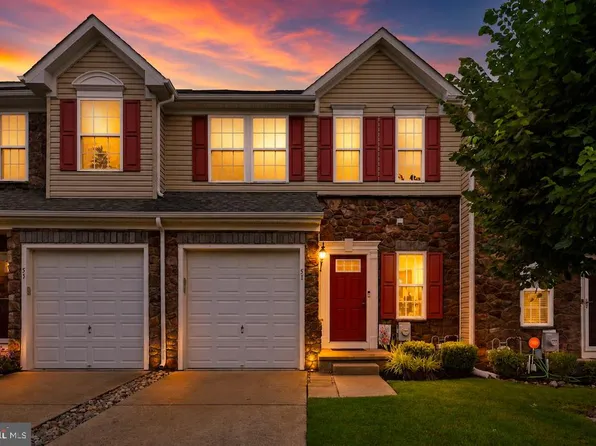 51 Franklin Cir, Somerdale, NJ 08083