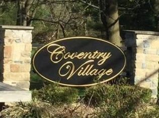 1562 S Coventry Ln, West Chester, PA 19382