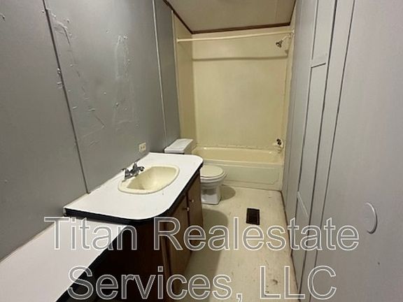 3rd image of 1835 S Lake Arthur Ave #12