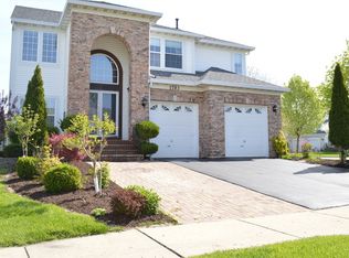 2703 Stockton Rd, Naperville, IL 60564