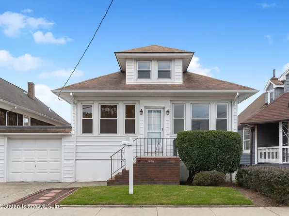 252 Dickie Ave, Staten Island, NY 10314