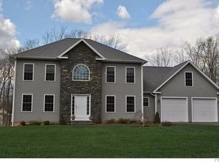 70 Silver Oak Cir, Southington, CT 06489