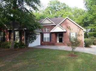 106 Quinelle Dr, Perry, GA 31069