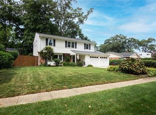 304 W Farmington Rd, Virginia Beach, VA 23454