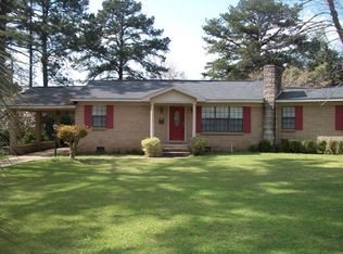 523 Santolina Rd, Dothan, AL 36303