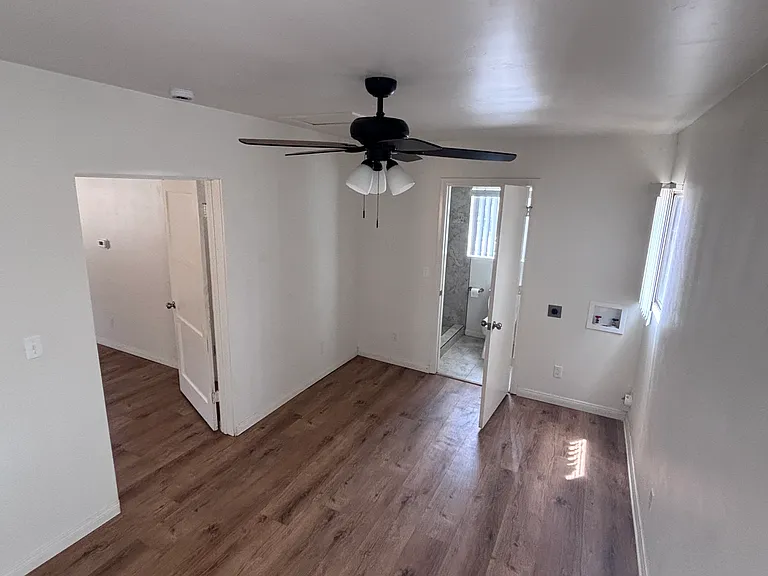 8564 Winter Gardens Blvd — Photo 23