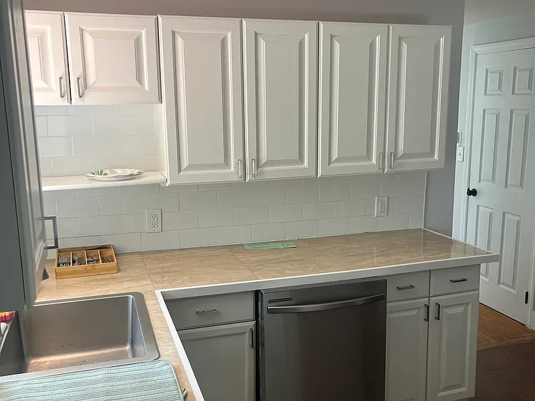 31 Ives St — Photo 8