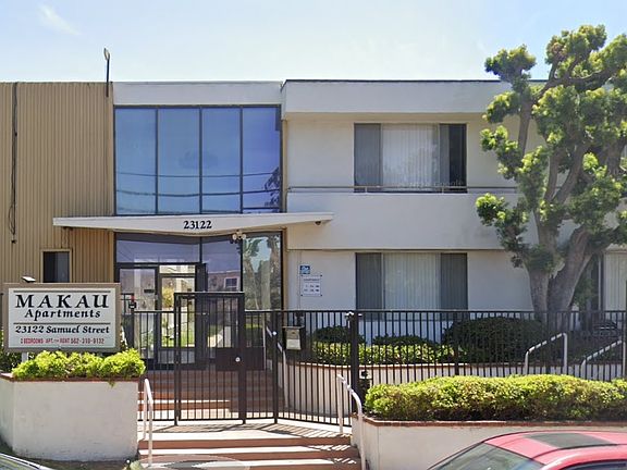 2nd image of 23122 Samuel St #2B-1Ba-1100Sqft