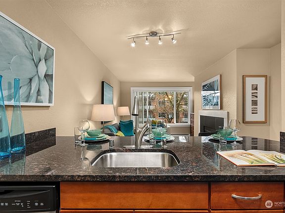 5th image of 840 NE 125th Street #212