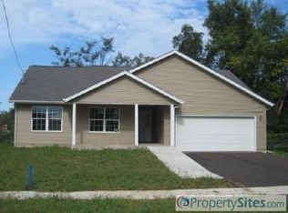 218 Concord Ave, Rockford, IL 61102