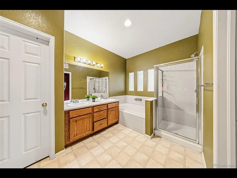 7777 E 23rd Ave #101 — Photo 24