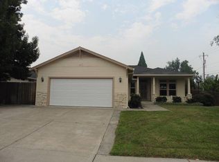 397 Silver Creek Dr, Central Point, OR 97502