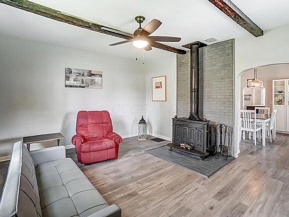 5th image of 438 Robinwood Ave